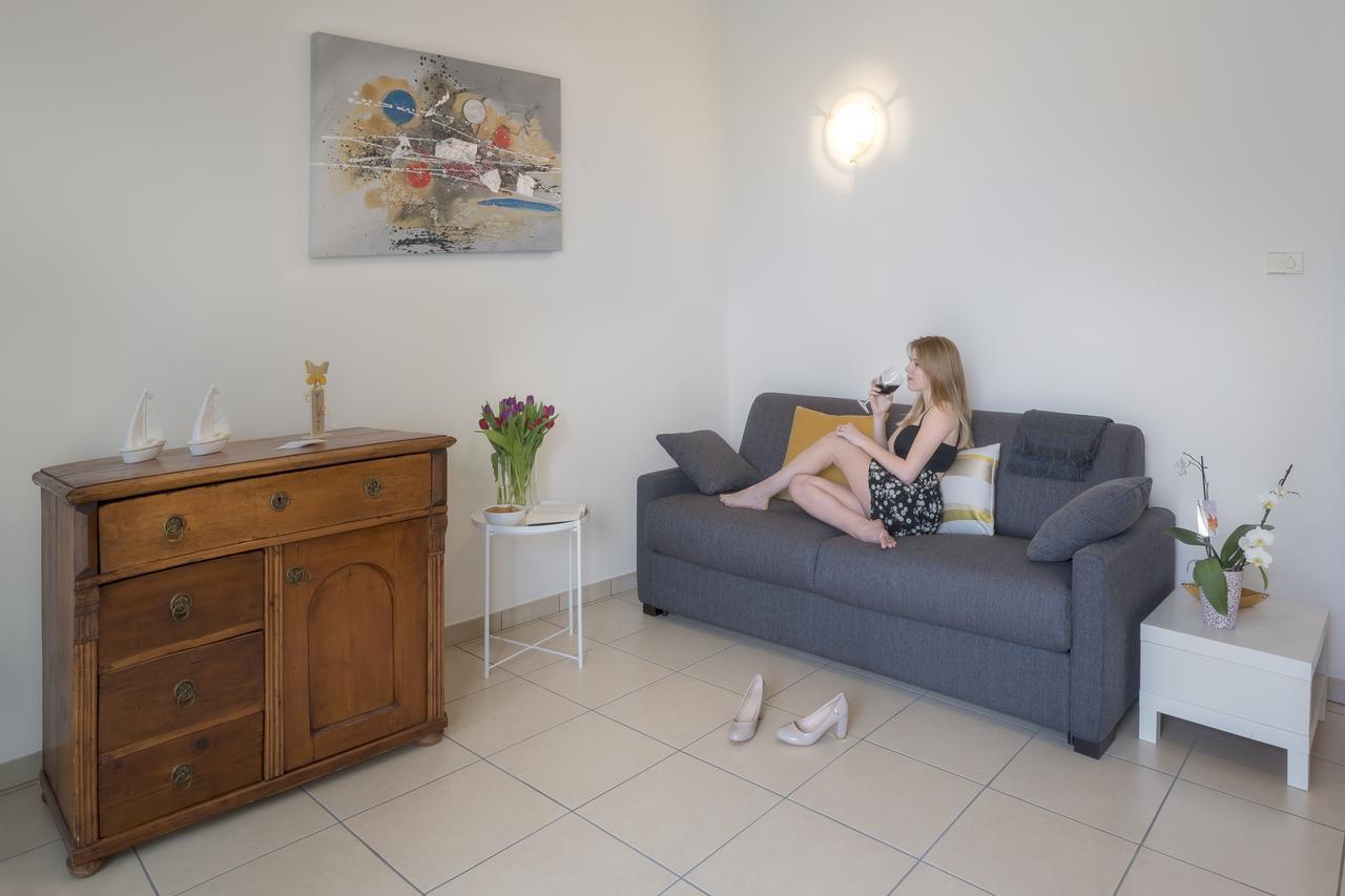 La Busa Apartments - Garda Chill Out リーヴァ・デル・ガルダ エクステリア 写真