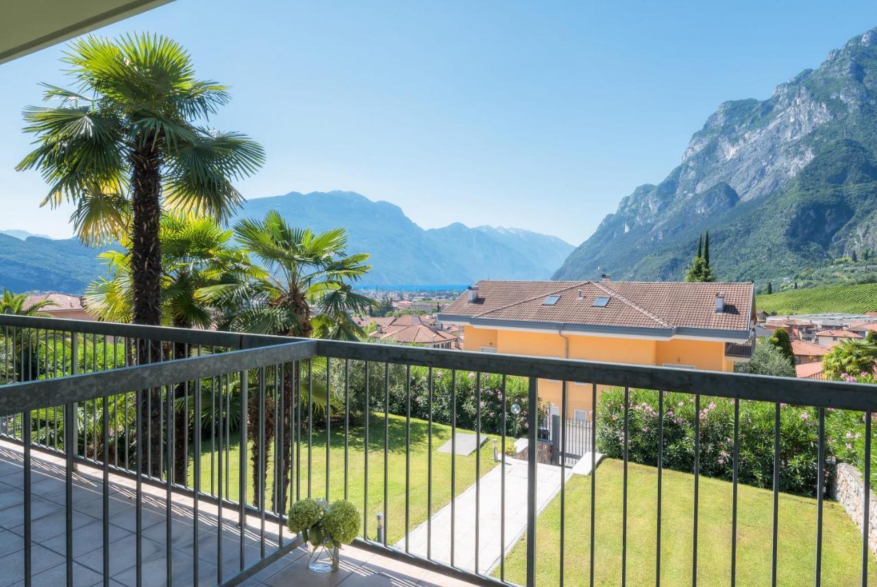 La Busa Apartments - Garda Chill Out リーヴァ・デル・ガルダ エクステリア 写真